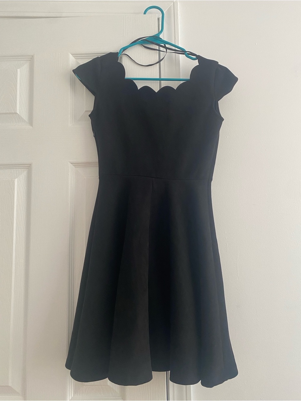 Lulu's Black Scallop-Edge Cap Sleeve Fit-and-Flare Dress